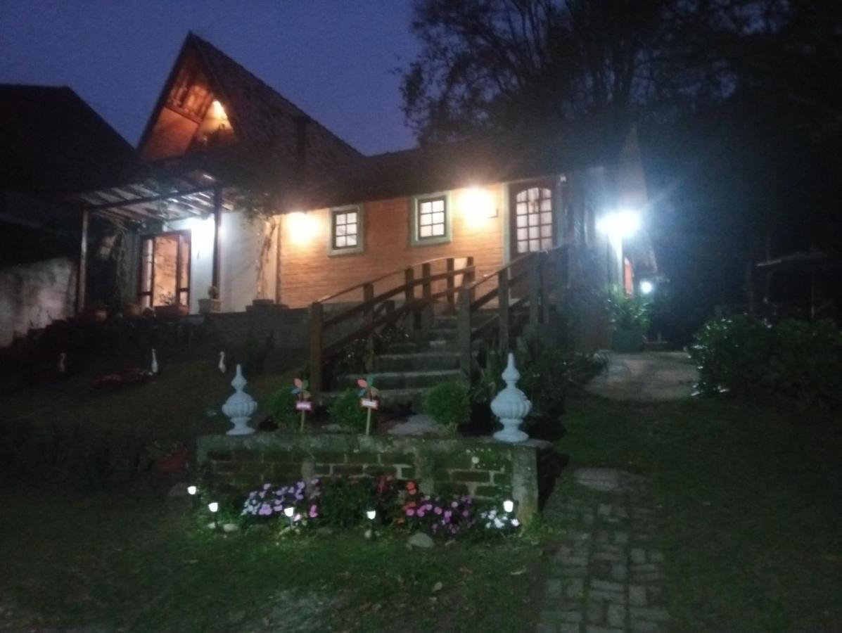 Casa Aconchegante Na Serra. Santo Antônio do Pinhal Exteriér fotografie